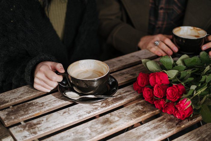 Lưu ngay 27 hình ảnh ly cà phê và hoa hồng cực lãng mạn