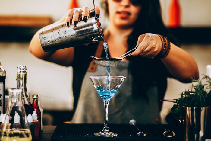 Tổng hợp danh sách 62 hình ảnh ly rượu trong bar