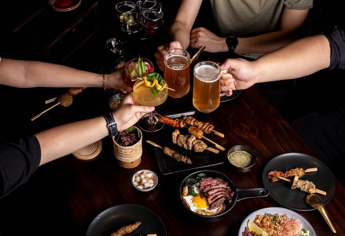 Tổng hợp danh sách 62 hình ảnh ly rượu trong bar