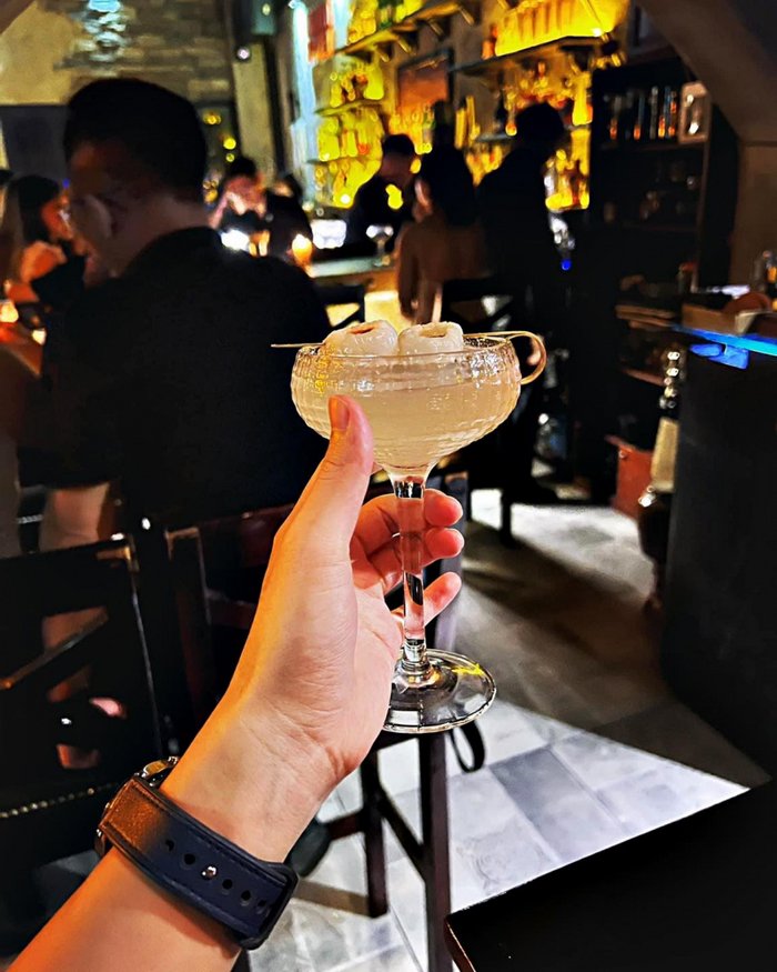 Tổng hợp danh sách 62 hình ảnh ly rượu trong bar