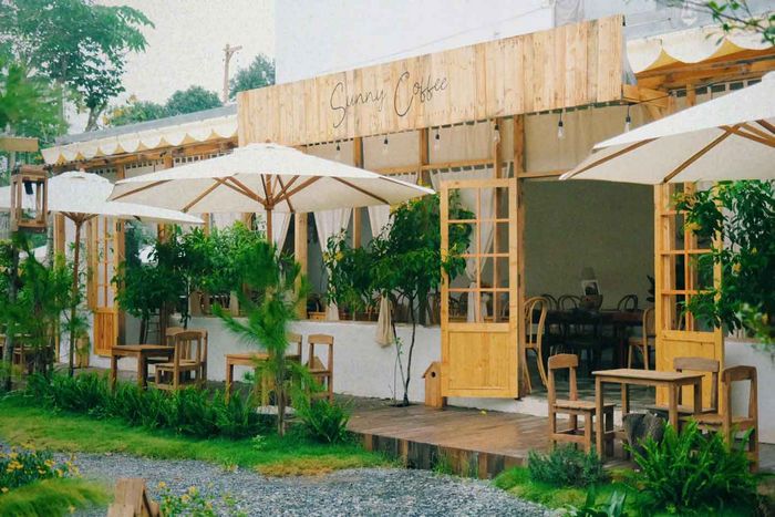 Quan Cafe Binh Thanh 27