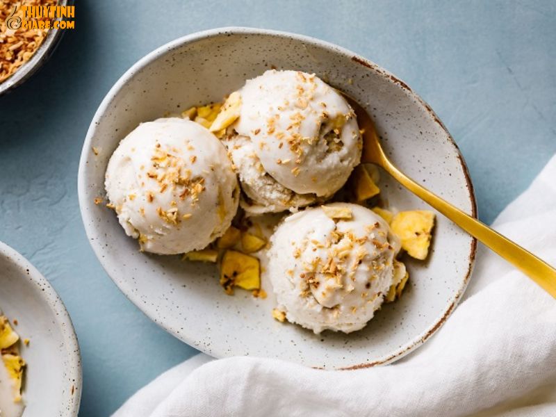 7 cách làm kem dừa béo bùi, mát lạnh hấp dẫn