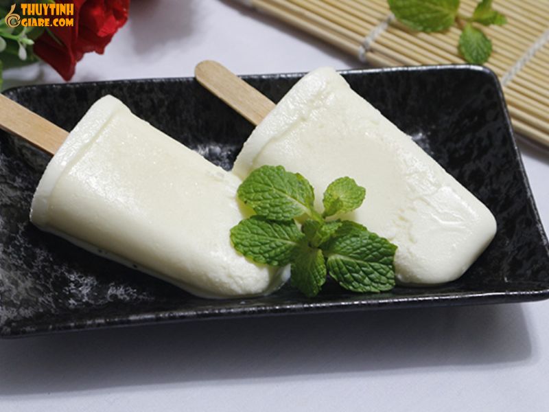 Cách Làm Kem Dừa Thái Lan Bằng Máy Xay Sinh Tố Các Cách làm kem sữa dừa thơm ngon đơn giản tại nhà